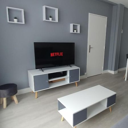 T3 Bord Centre Ville - 4Eme Etage - Fetes Interdites Bourges Esterno foto