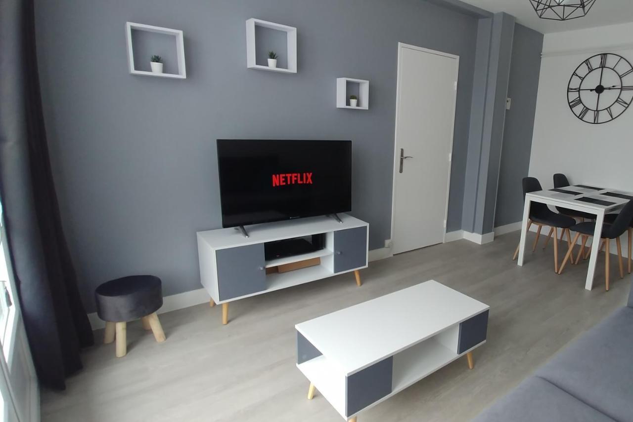 T3 Bord Centre Ville - 4Eme Etage - Fetes Interdites Bourges Esterno foto